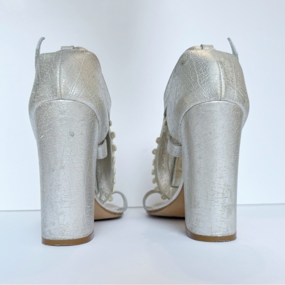 GIVENCHY METALLIC SILVER CRACKED LEATHER OPEN TOE CHUNKY HEELS - Picture 6 of 11